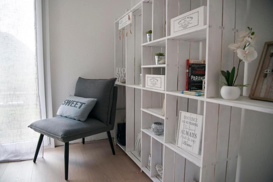 Modern Charme Studio In Chalet Villa Ponto Valentino Ngoại thất bức ảnh