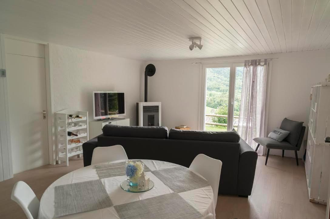 Modern Charme Studio In Chalet Villa Ponto Valentino Ngoại thất bức ảnh